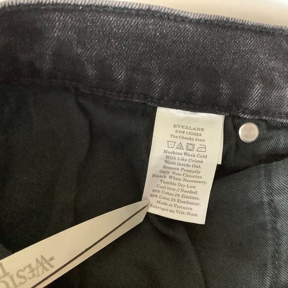 Everlane Faded Black The Cheeky Straight Leg Jean 26R - Picture 4 of 10